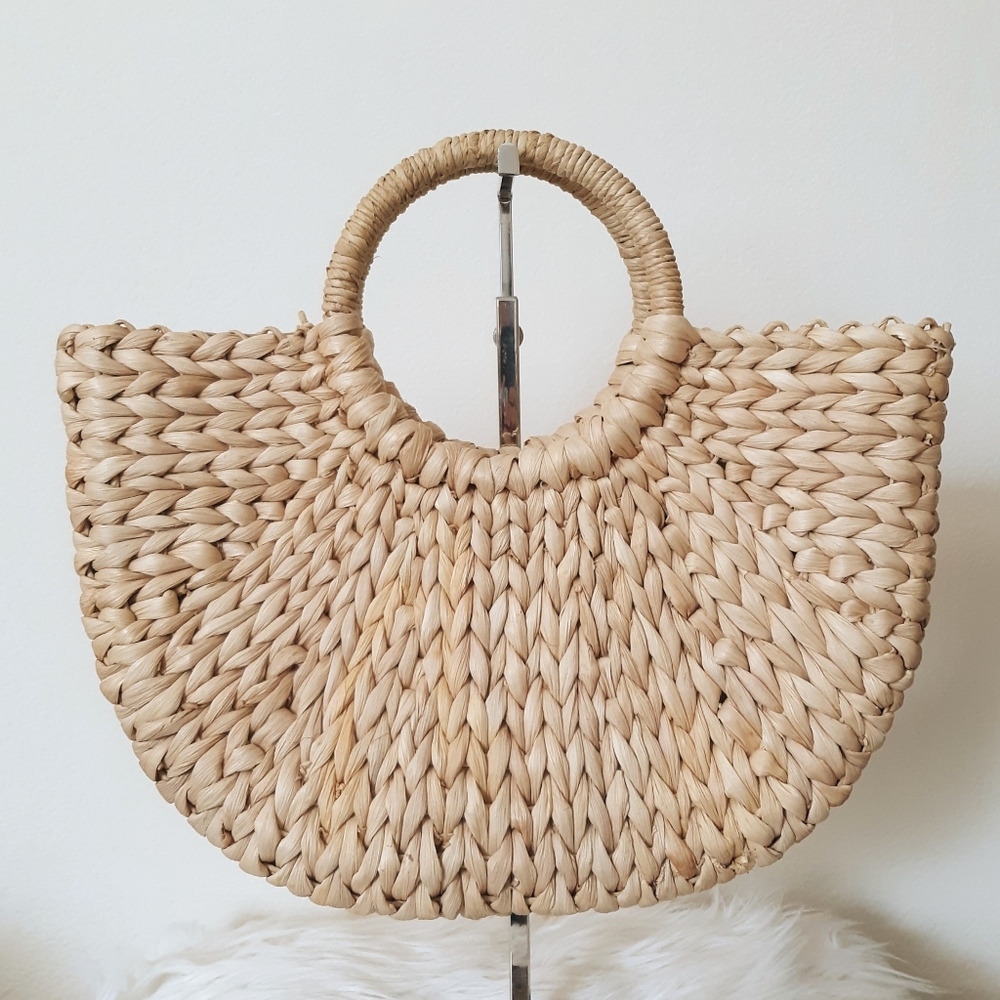Woven Seagrass Tote